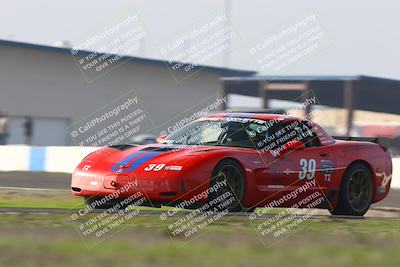 media/Jan-18-2026-CalClub SCCA (Sun) [[8bc6468723]]/Group 5 Race/Turn 1/